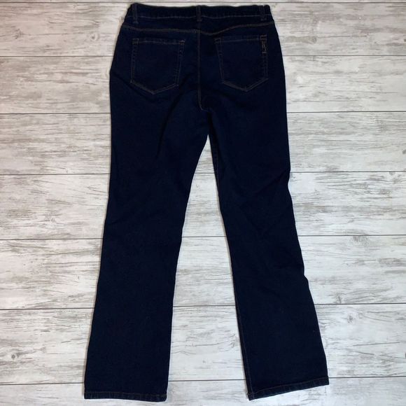 Style & Co Modern Boot Jeans Size 10P - Picture 4 of 5